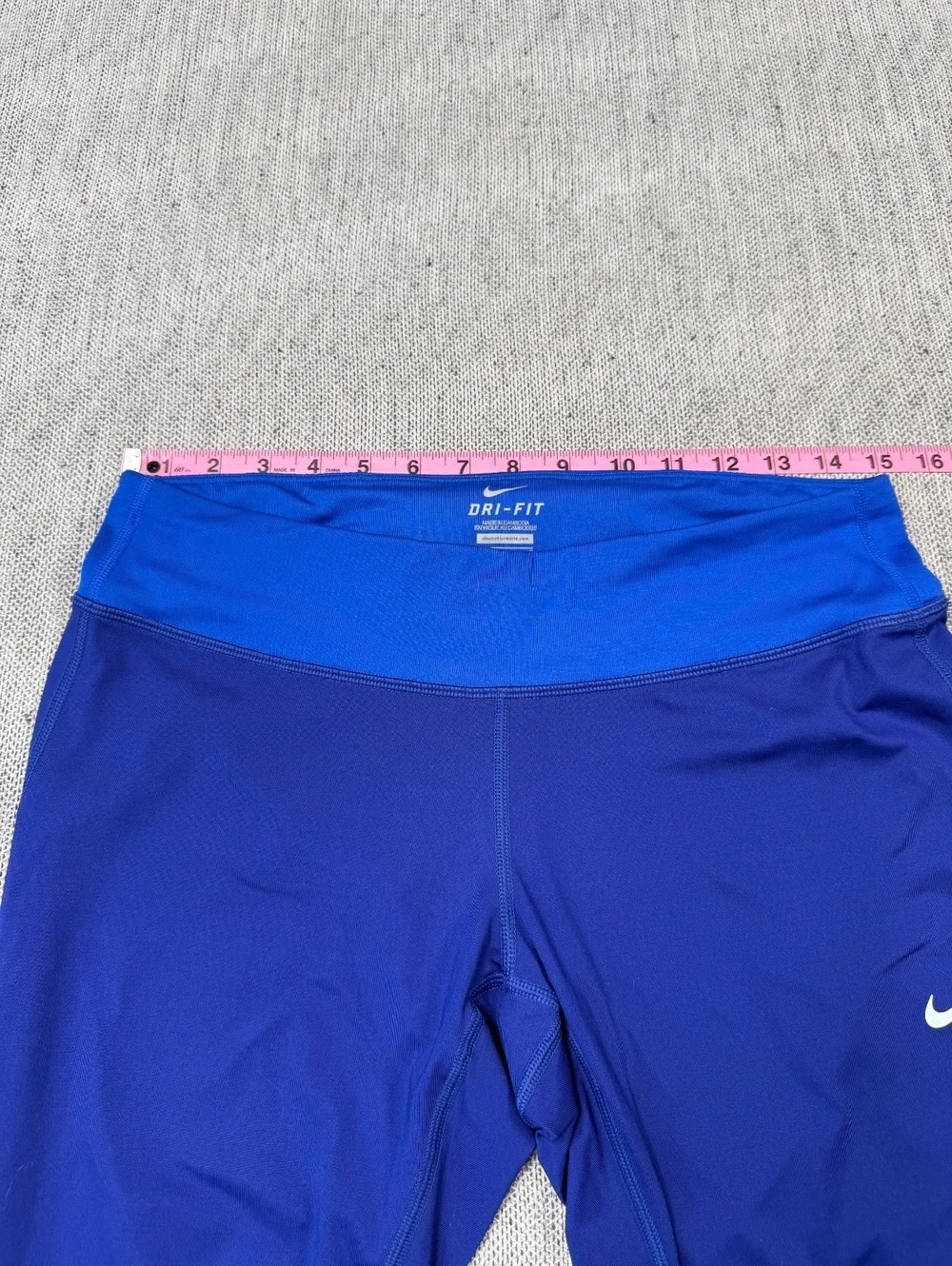 Nike Dri-FIT Capri Leggings Women Large Blue Athletic Wear